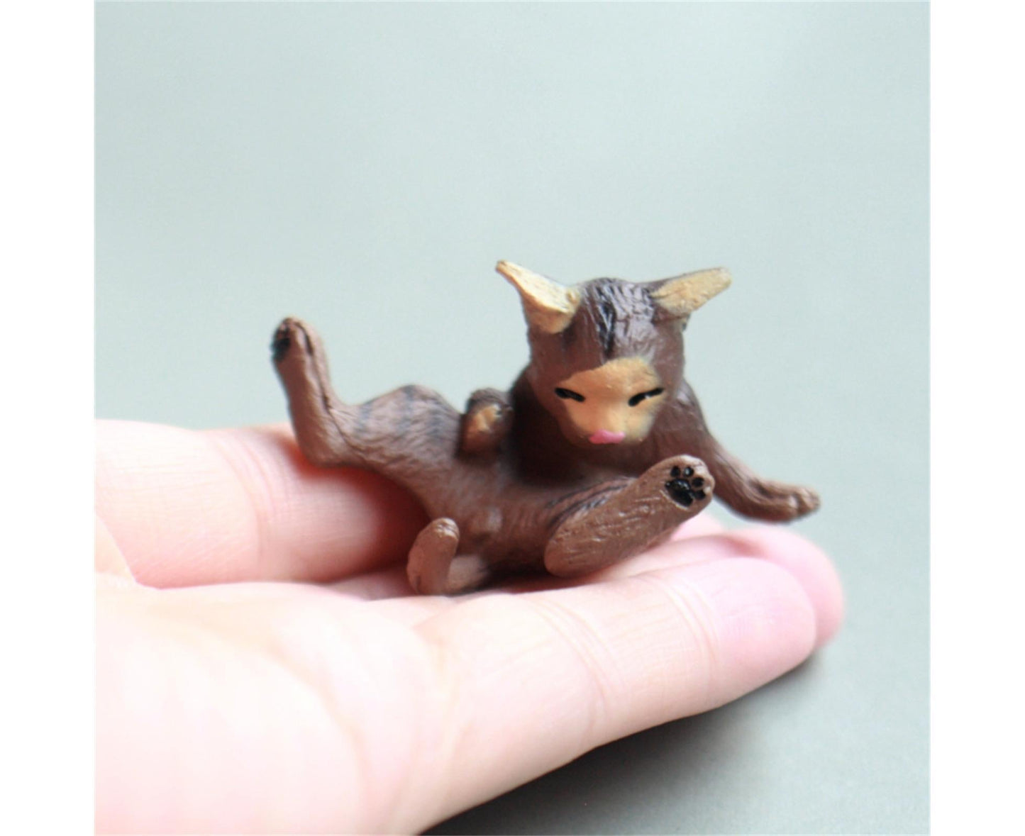 10Pcs Cat Figurine Personalized No Odor Plastic Car Center Console Cat Statue for Desktop-Multicolor