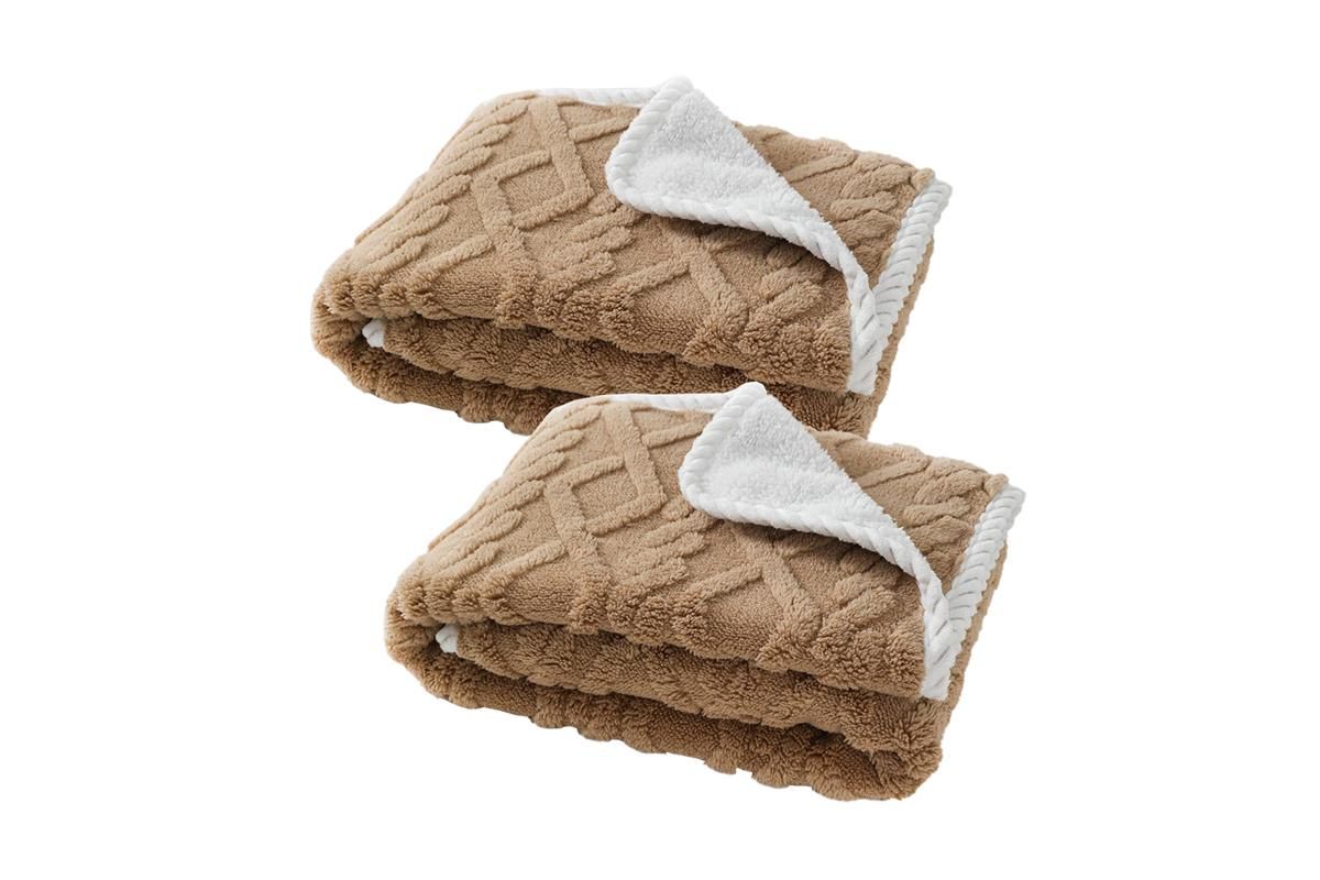 2pcs Pet Blanket for Couch Protection Water Resistance Cats Dogs Blanket for Furniture Protector-Khaki L