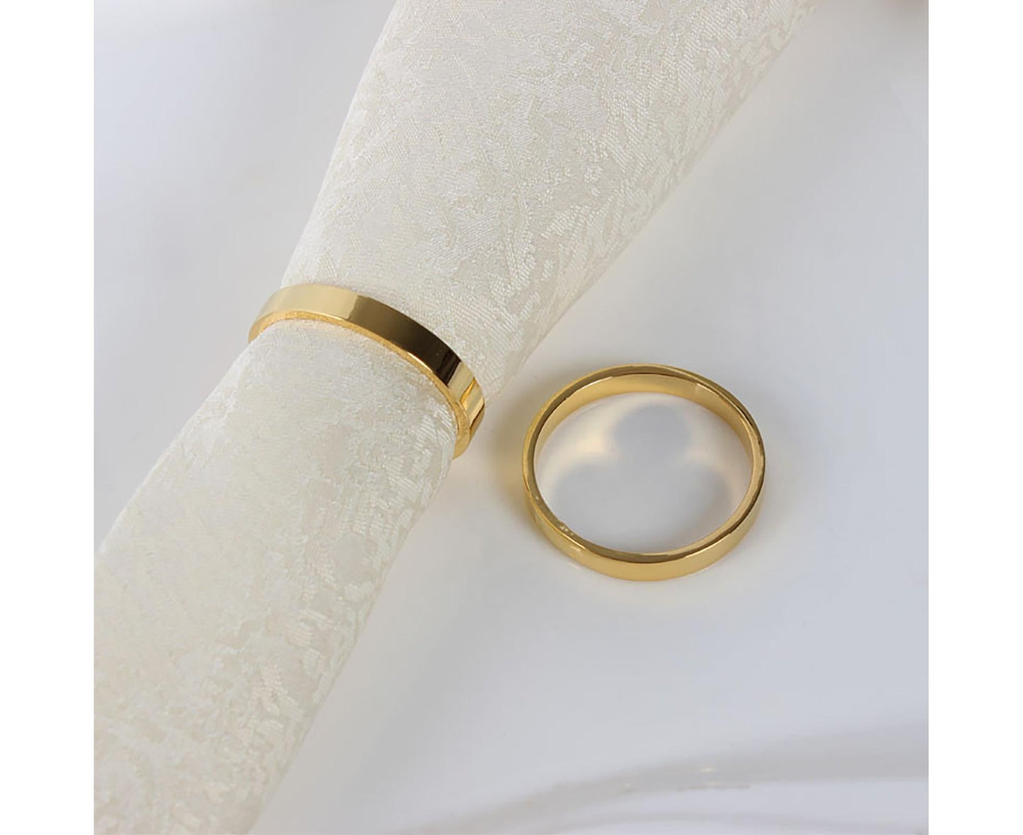 6Pcs Napkin Buckle Portable Easy to Clean Metal Buffet Table Setting Napkin Ring for Weddings-Golden