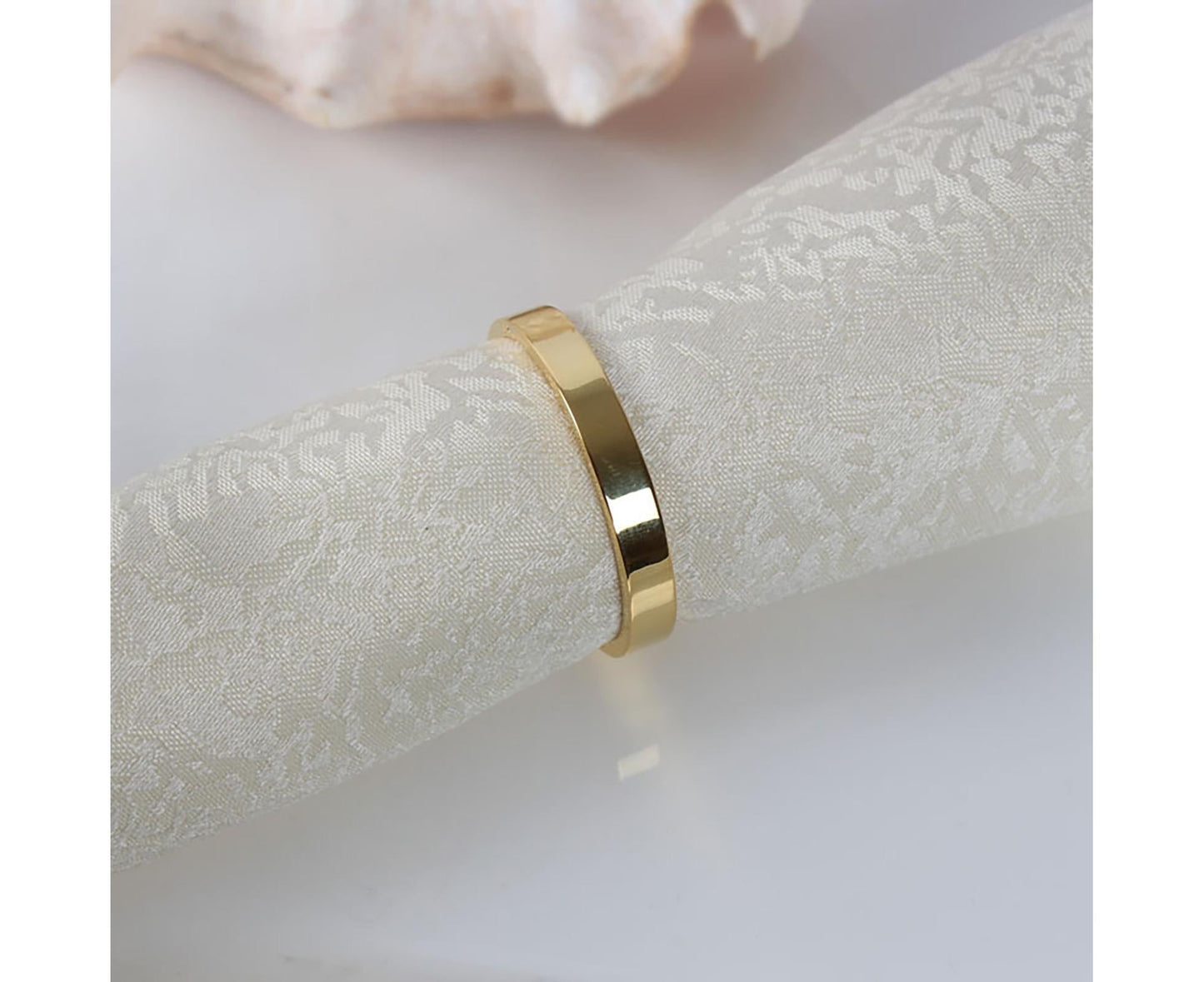 6Pcs Napkin Buckle Portable Easy to Clean Metal Buffet Table Setting Napkin Ring for Weddings-Golden
