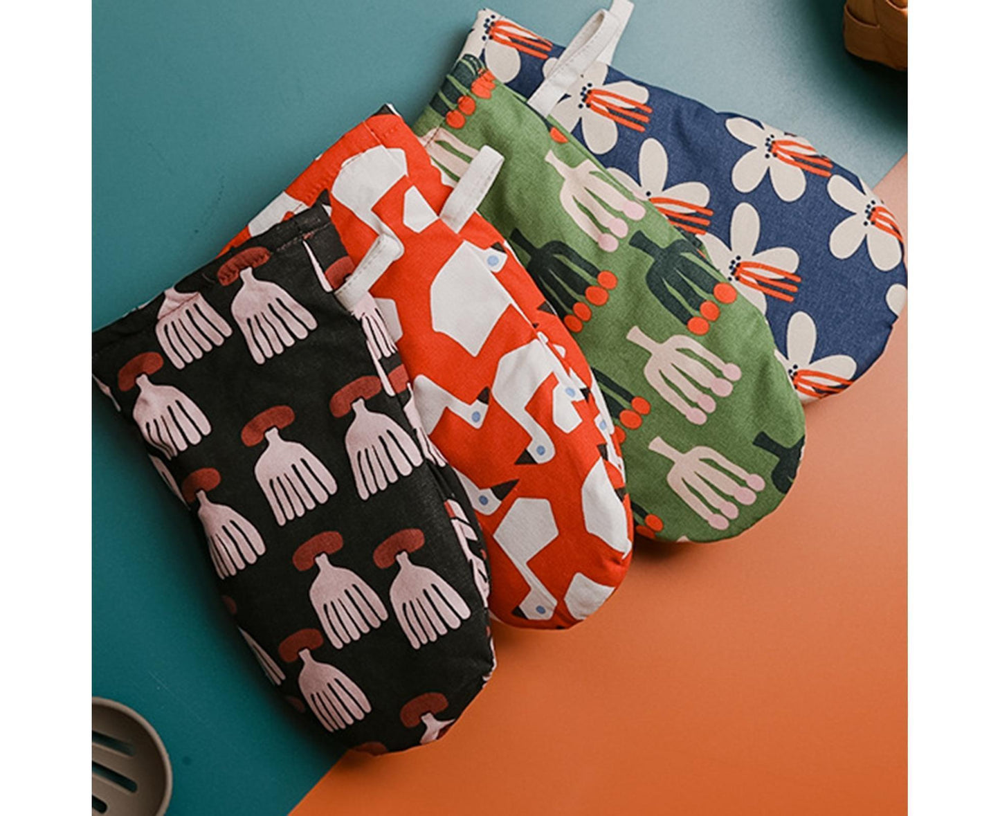 Microwave Oven Anti-scald Glove Kitchen Baking Heat Resistant Non-slip Mitten-Orange