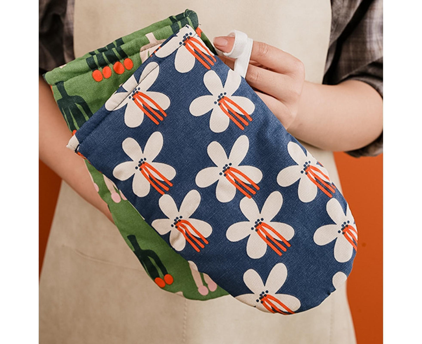 Microwave Oven Anti-scald Glove Kitchen Baking Heat Resistant Non-slip Mitten-Orange