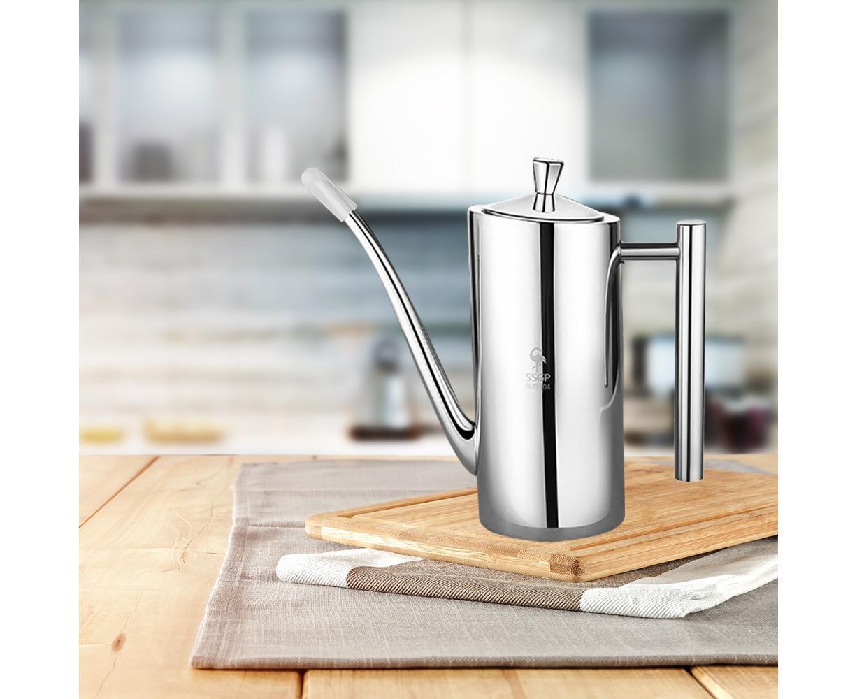 Olive Oil Dispenser Stainless Steel Oil Pot Bottle Oil Vinegar Can straight handle 700ml