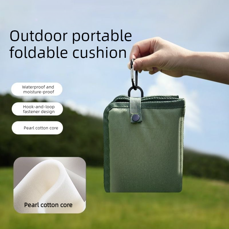 Portable Folding Outdoor Seat Cushion, Portable Insulated Seat Cushion for Camping, Picnics, and Hiking - Green