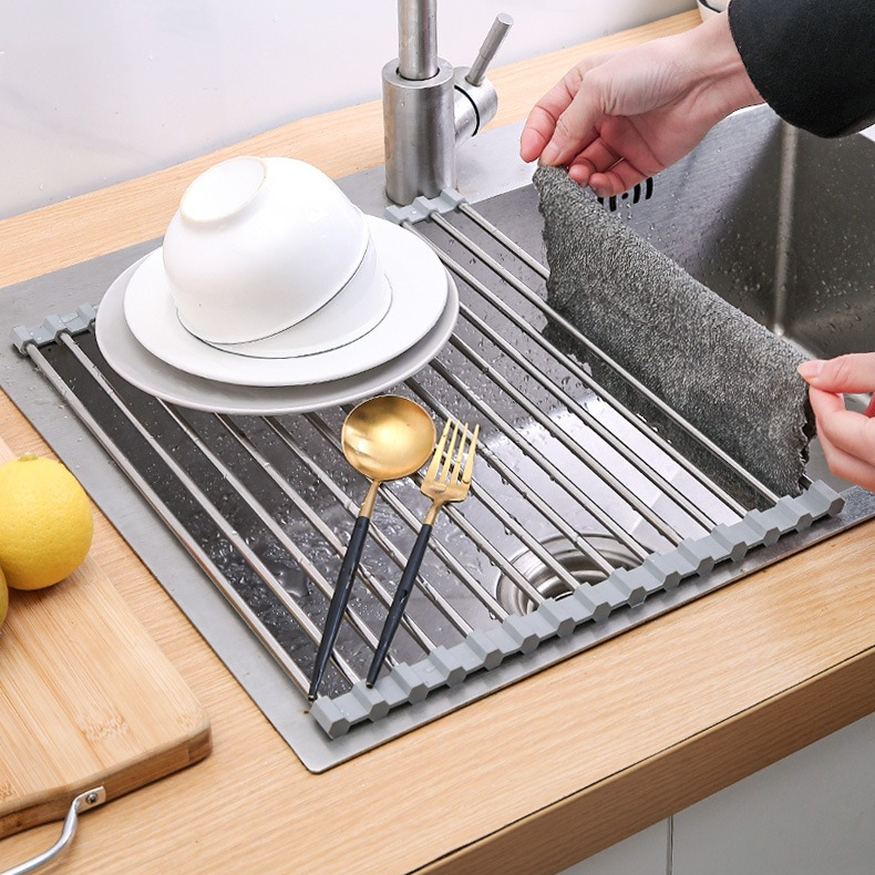 Roll Up Stainless Steel Sink Drying Rack, 47×35cm Multi-purpose Kitchen Sink Drain Mat with Non-slip TPE Edge for Fruits, Dishes