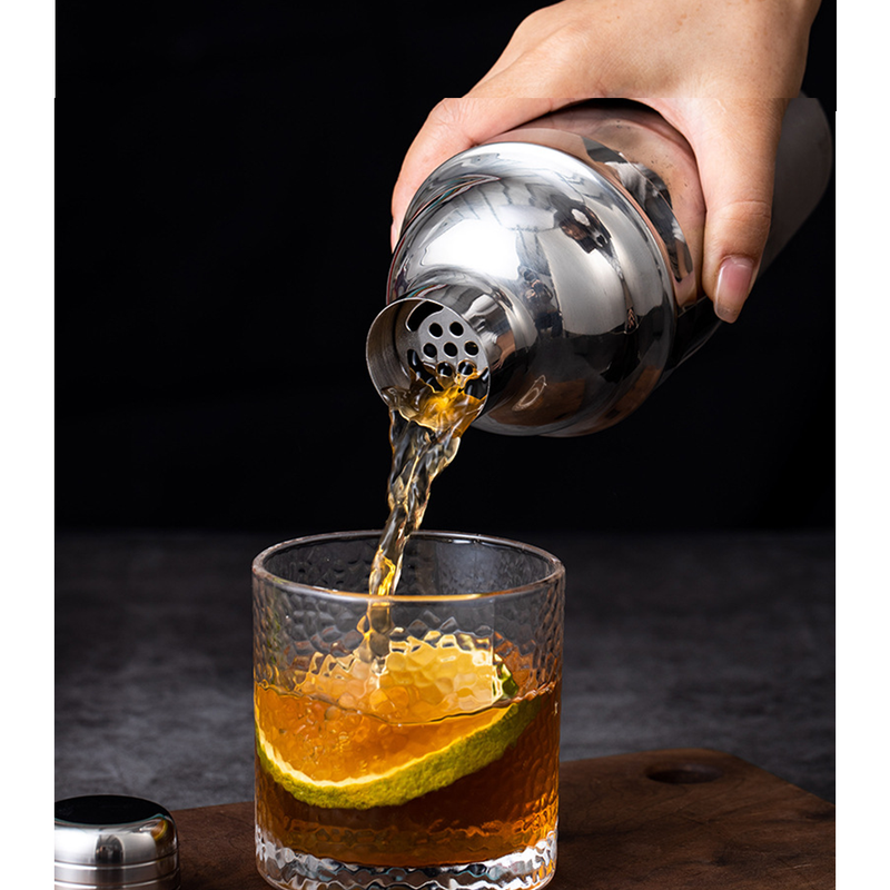 550ml  Cocktail Shaker, Leak‑Proof Stainless Steel Martini Mixer with Built‑in Strainer for Home Mixology