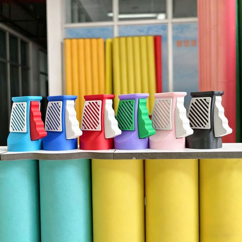 3D printed desktop ornament of a one-handed can opener, for beverages.Black