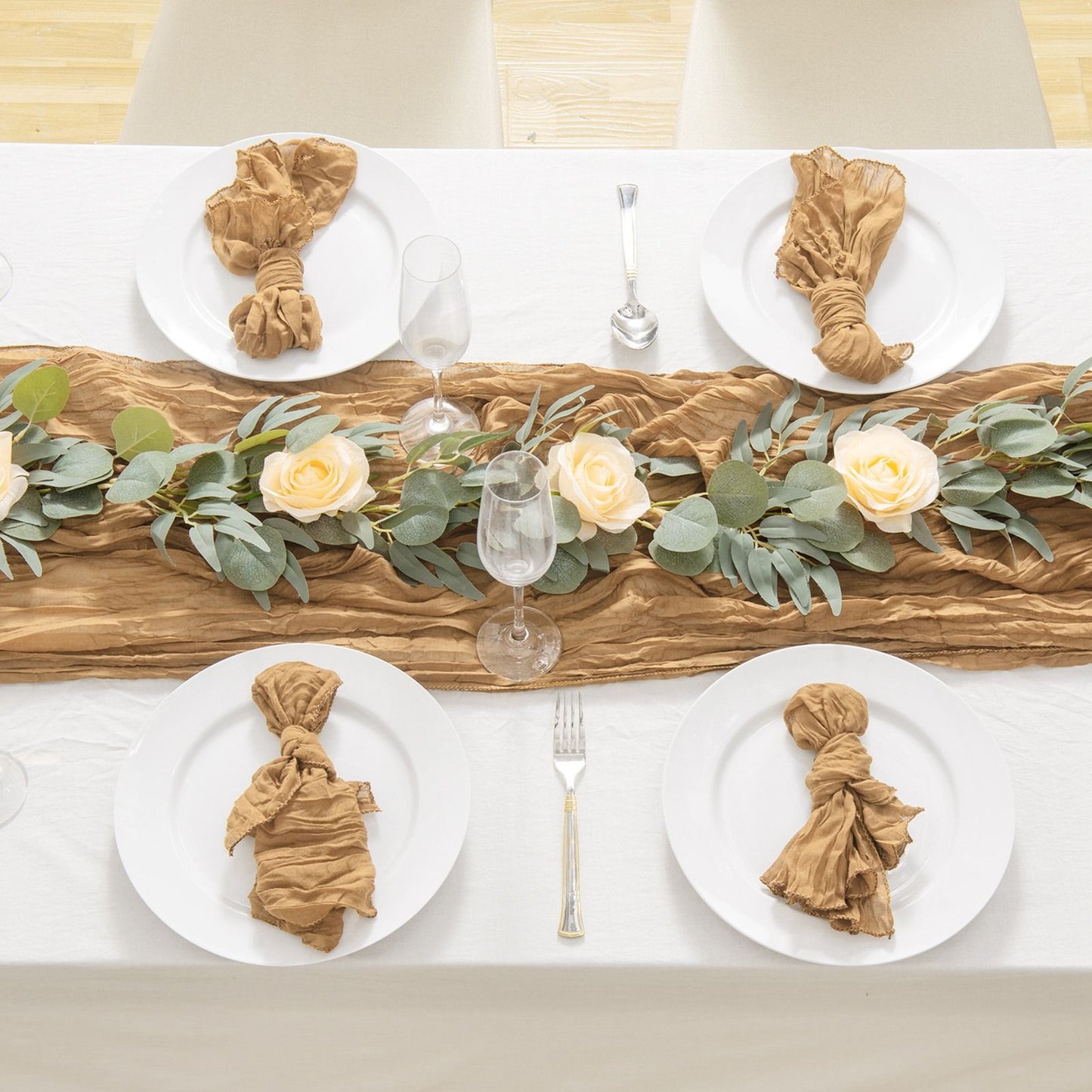 Pleated Cheese Cloth Table Flag Foldable Table Runner for Dining Table