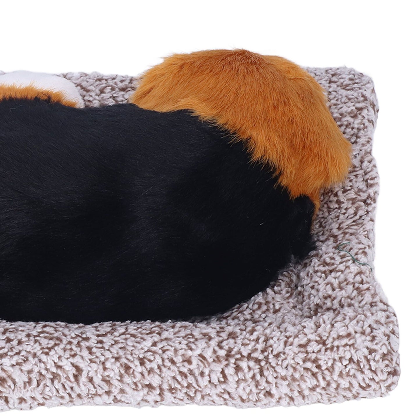 Simulation Dog with Sound Lovely Vivid Novel Gifts Plush Plastic Material Dog Toy Car DecorationBig Dog Beagle The