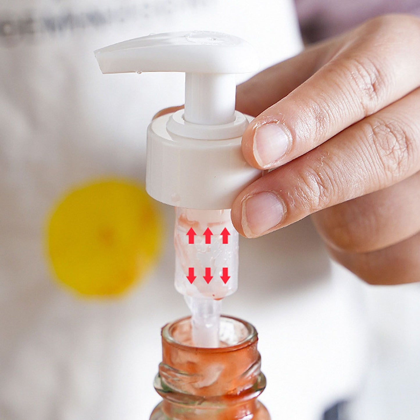 Gallon Pump Dispenser Condiment Bottle Pump Dispenser Plastic Kitchen Supplies for HouseholdWhite Caliber 3.4cm / 1.3in