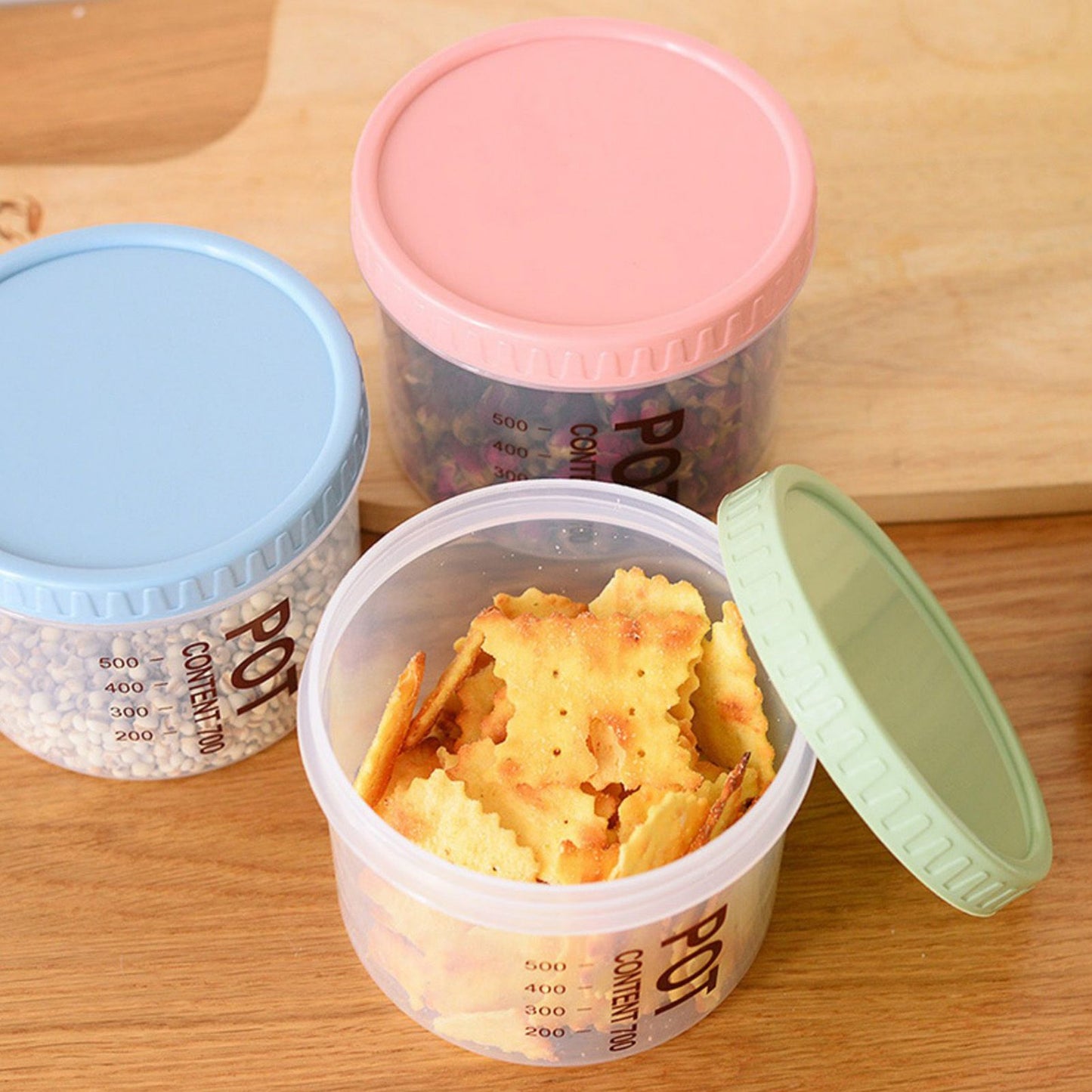 Storage Jars Plastic Material Stackable Transparent Body Large Capacity Rotatable Sealing Cover Airtight Jars with Lids Large Color Random