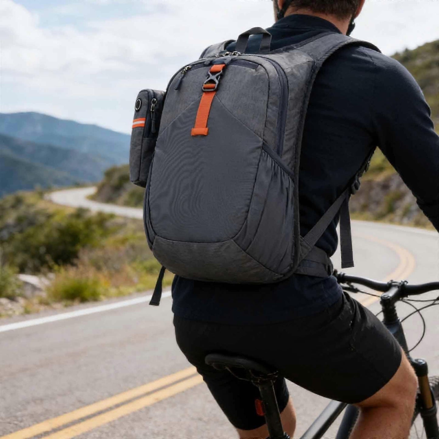 Hiking Backpack, Travel Backpack, with Adjustable Shoulder Strap, Hiking Daypack - Gray