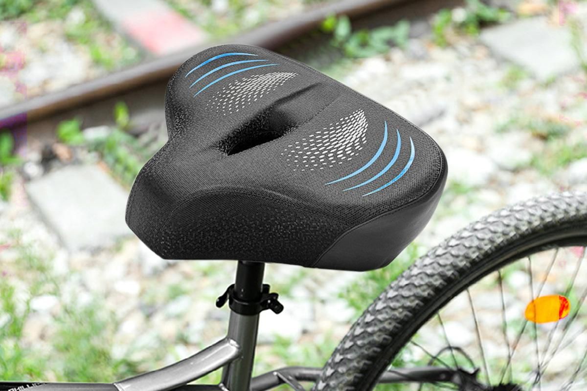 Noseless Bike Seat Cushion for Men & Women Comfortable Saddle for Peloton Bikes Exercise Bikes Electric Bikes Cruiser Bikes - Balck&Blue