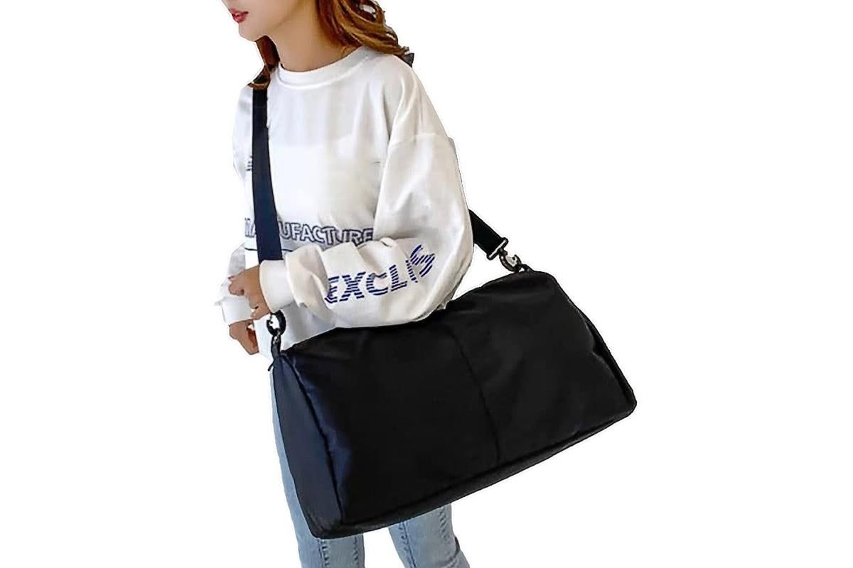 Gym Tote Bag with Shoe Compartment and Wet Dry Storage Pockets for Women Travel Duffel Bag Yoga Gym Bags with Yoga Mat Holder -Black