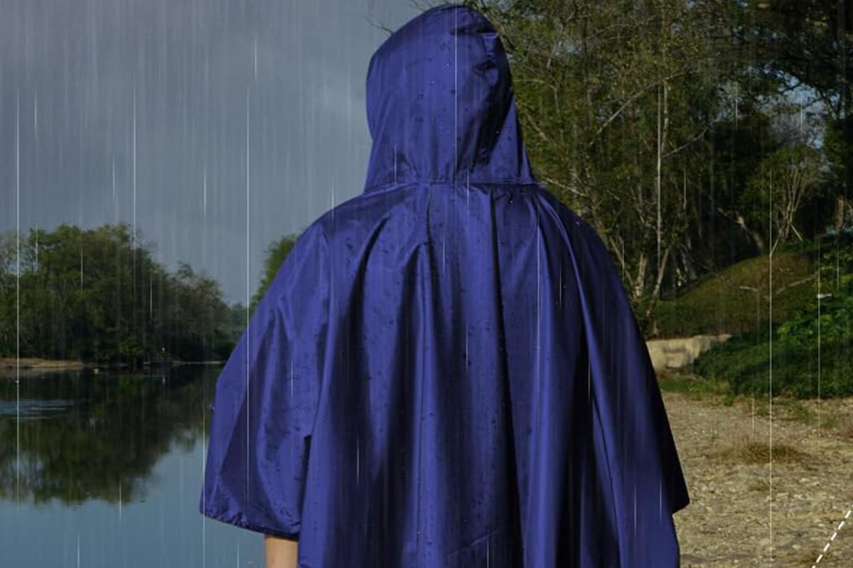 3 in 1 Portable Rain Poncho Waterproof Lightweight Emergency Raincoat with Pocket - Blue