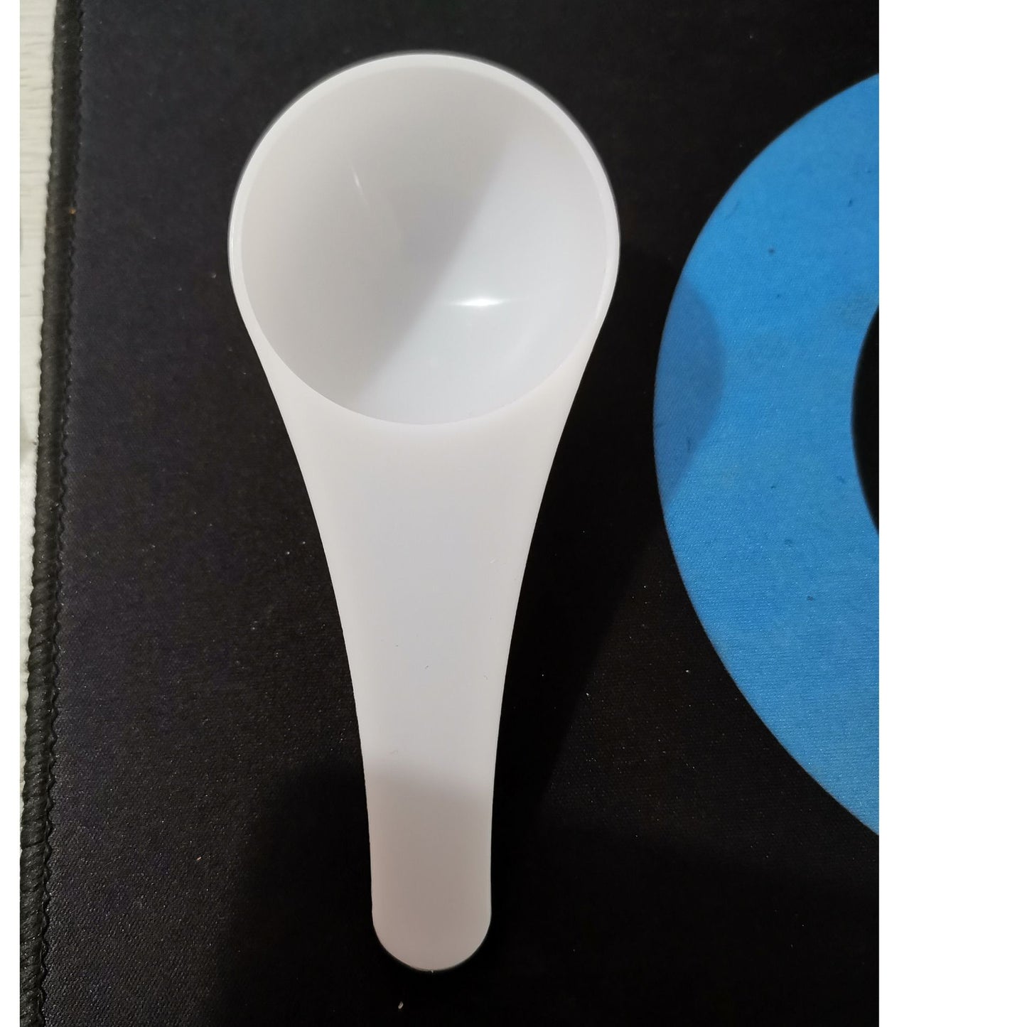 Yumi Plastic Measuring Spoon 1g2g3g5g10g15g 15g large caliber plastic spoon