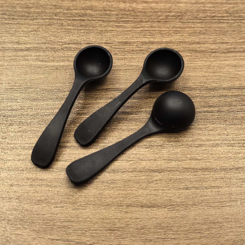 Yumi Plastic Measuring Spoon 1g2g3g5g10g15g 0.5g curved short handle 6*1.8*0.9cm black