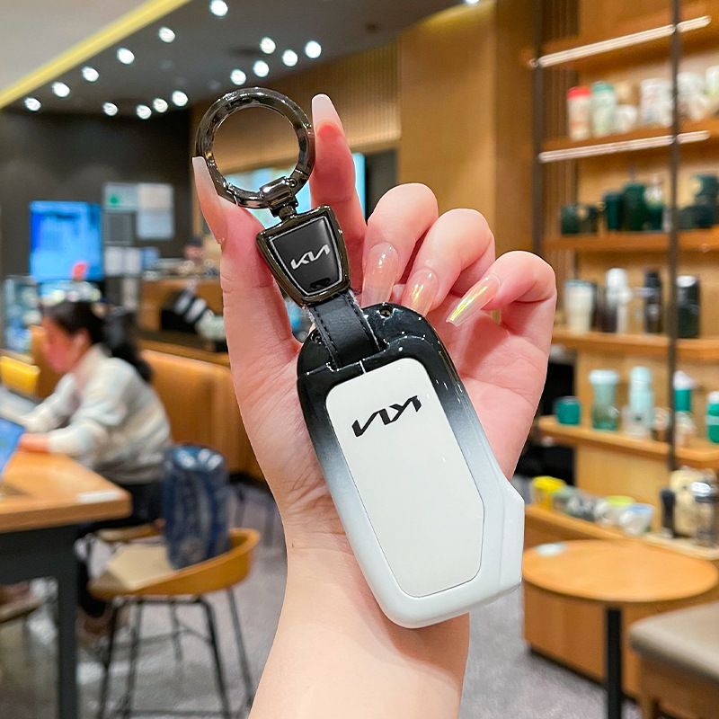 Fragrant car island Kia Key Shell H3 Gradient Black. Standard H4 key gradient black and white single pack + metal buckle