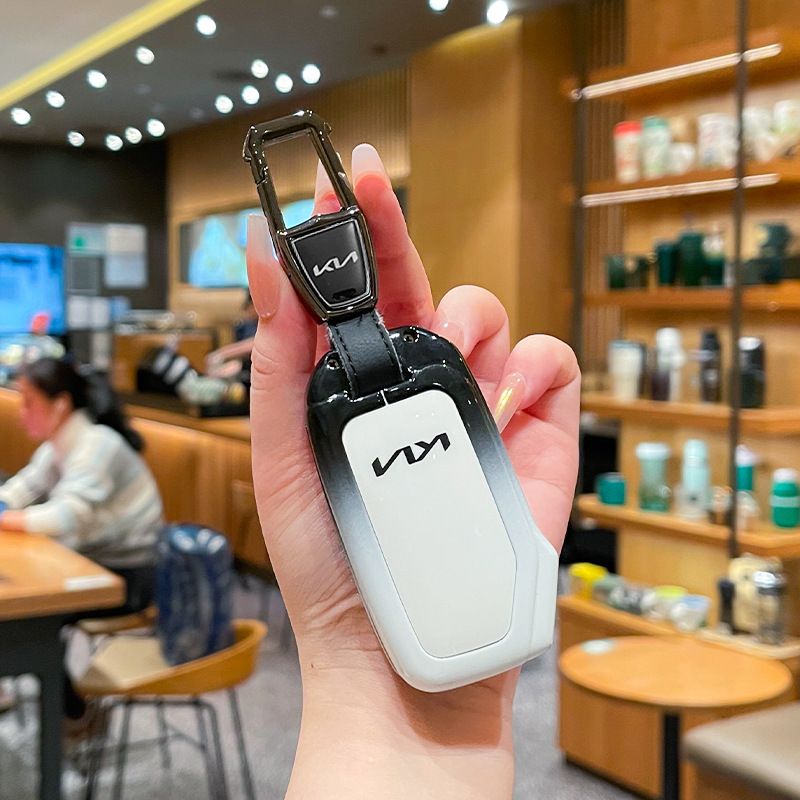 Fragrant car island Kia Key Shell H3 Gradient Black. Standard H4 key gradient black and white single pack + round buckle