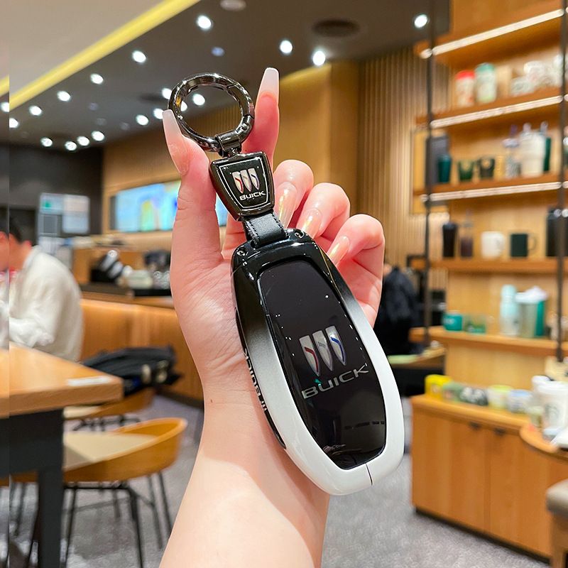 Buick Vision L7 Fragrant Car Island Zinc Alloy. Standard Option f: gradient black & white single bag + white leather cord clasp