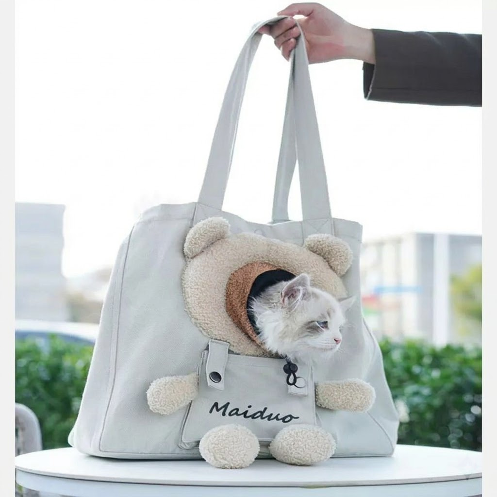 Adorable Bear-Shaped Pet Carrier Tote Bag – Lightweight, Breathable, and Portable Shoulder Bag for Cats and Small Dogs, Perfect for All-Season Daily Outings, Shopping, and Short Trips (Khaki)