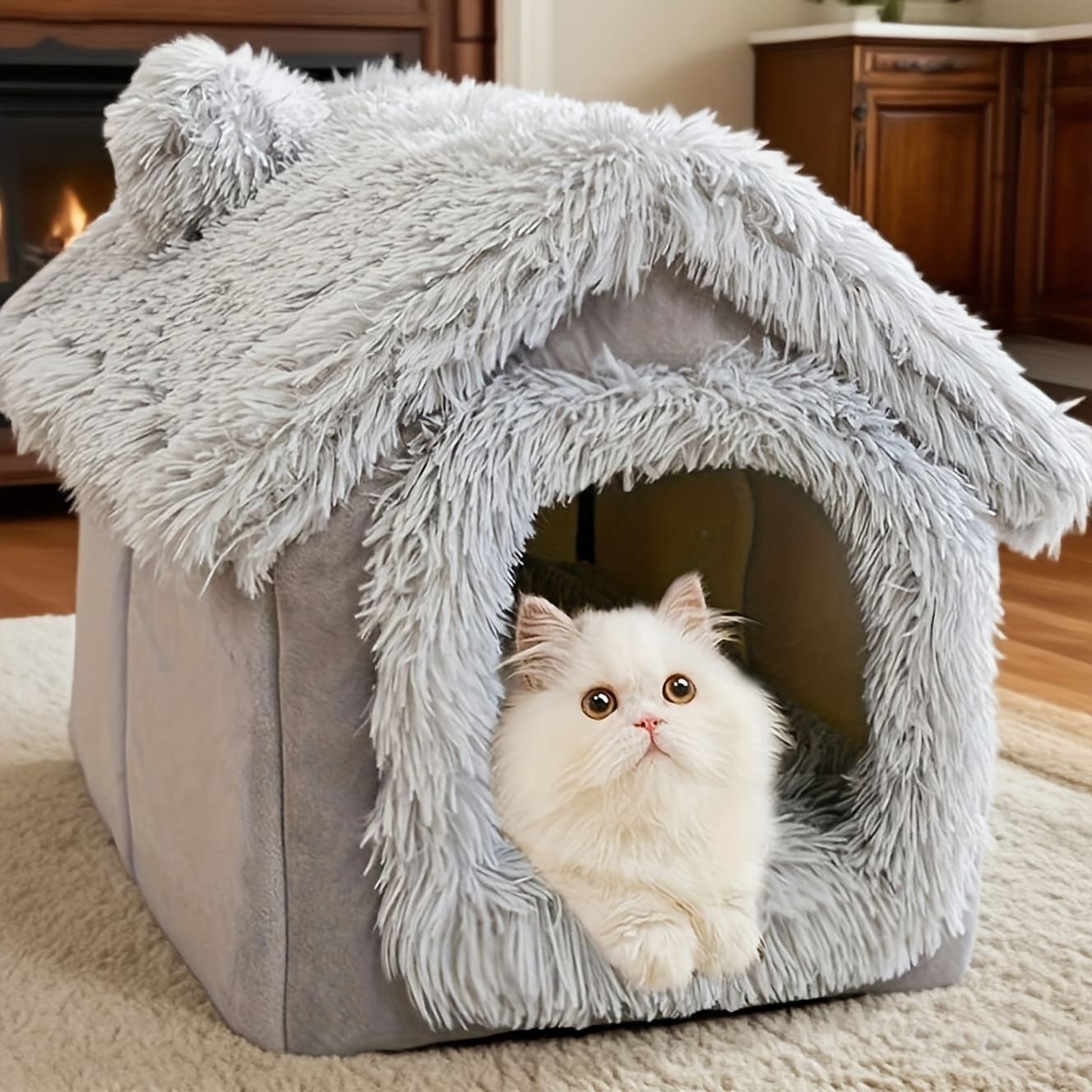 Plush Pet House with Detachable Cushion – Cozy, Warm, and Stylish Indoor Cat or Small Dog Bed – Soft Faux Fur Hideaway with Doorway – Perfect for Year-Round Comfort and Relaxation (M, Grey)