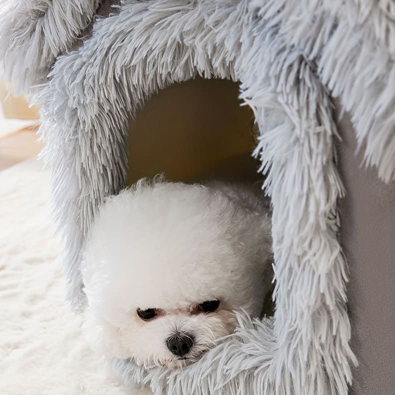 Plush Pet House with Detachable Cushion – Cozy, Warm, and Stylish Indoor Cat or Small Dog Bed – Soft Faux Fur Hideaway with Doorway – Perfect for Year-Round Comfort and Relaxation (M, Grey)