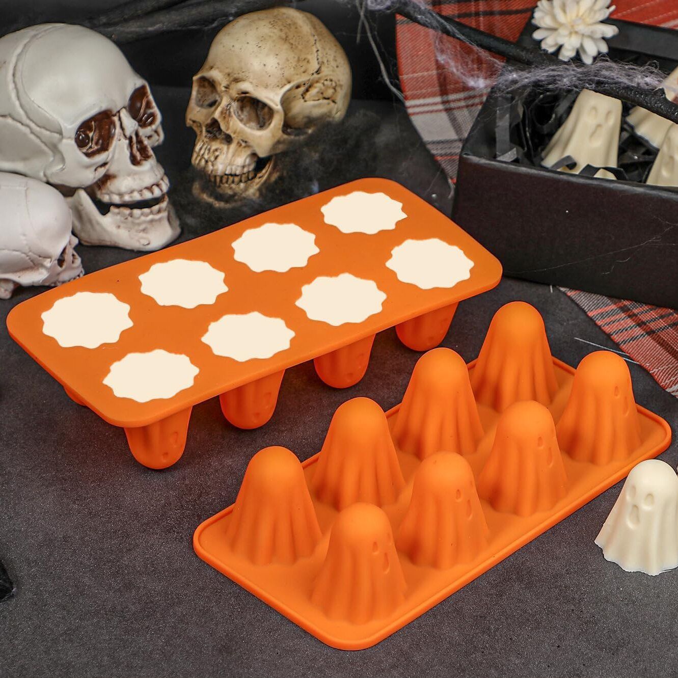 Spooky Halloween Ghost Silicone Mold – Create 8 Adorable Ghost-Shaped Chocolates, Jell-O Shots, Ice Cubes and Party Treats with Non-Stick Flexibility for Festive Kitchen Fun (2PCS)