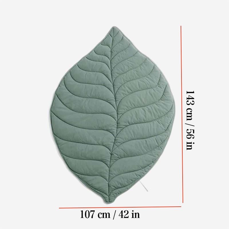 Stylish Leaf-Shaped Pet Mat, Ultra-Soft Plush Faux-Down Filled Dog & Cat Bed Topper, Cozy Foldable Crate Cushion for Year-Round Comfort, Machine Washable Floor Blanket (Green)