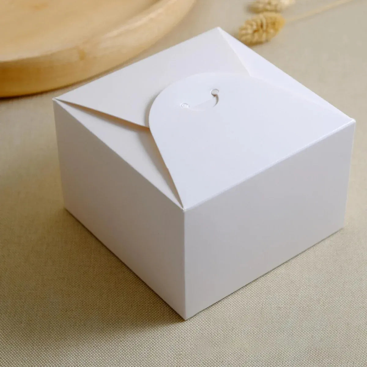100PCS Kraft Paper Pastry Boxes Square Cake Boxes for Dessert and Bakery Packaging - S