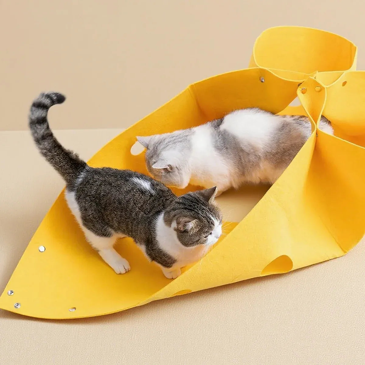 Felt Cat Nest Foldable Deformable Cat Tunnel Semi Enclosed Cat House Pet Bed