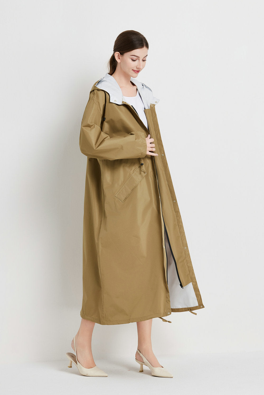 Size XL Brown Women's Chic Lightweight Waterproof Raincoat - Long Hooded Packable Rain Jacket with Pouch