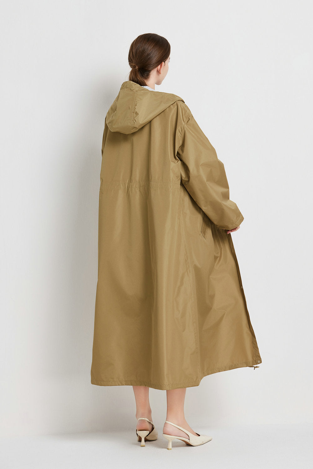 Size XL Brown Women's Chic Lightweight Waterproof Raincoat - Long Hooded Packable Rain Jacket with Pouch