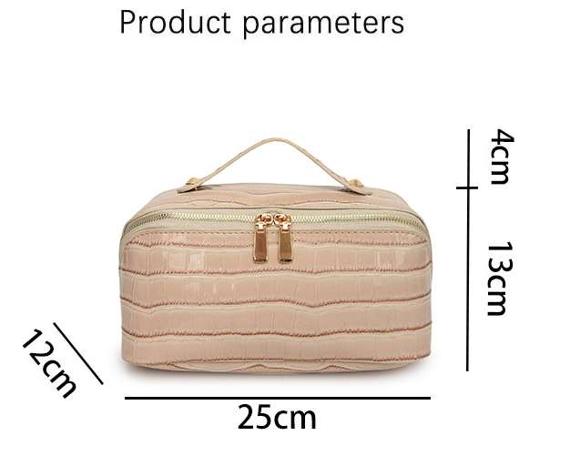 Black Chic Croc-Embossed Travel Makeup Case Large Capacity Cosmetic Organizer Bag