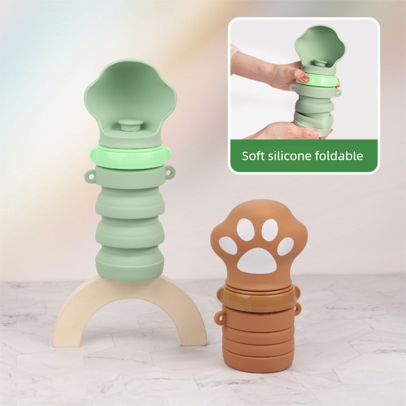 Green Portable Collapsible Pet Water Bottle for Dogs Outdoor Travel Drinking Dispenser Silicone Pet Water Cup