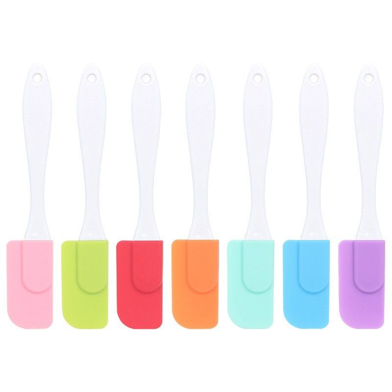 7 Pcs Green Detachable Silicone Spatula - Food Grade Heat Resistant Baking Scraper for Cream, Jam & Batter - Easy Clean Kitchen Tool for Home Bakers & Cooking Enthusiasts