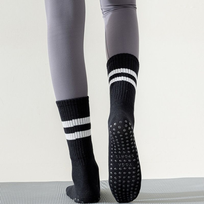 3-Pack Black Anti-Slip Yoga Socks - Grippy Non-Slip Pilates Dance Fitness Socks for Women