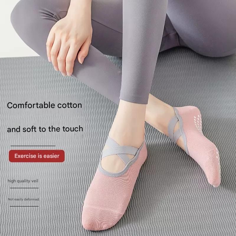 3-Pack White Anti-Slip Yoga Socks - Grippy Pilates Dance Fitness Socks with Silicone Grip for Women