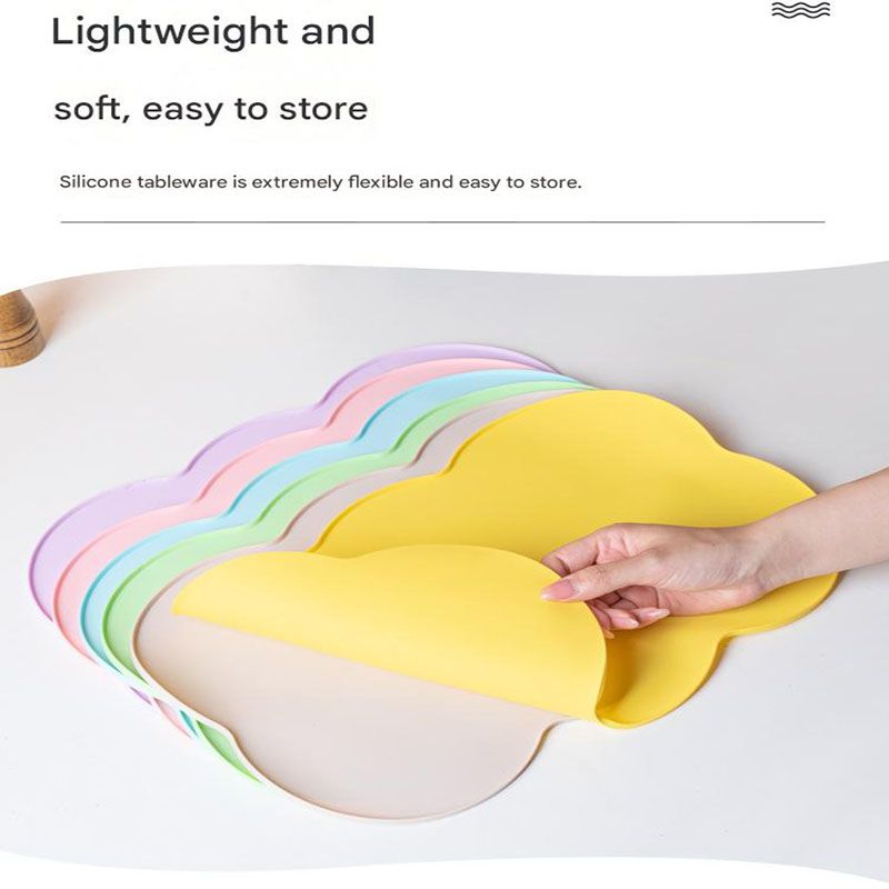 3-Piece Purple Silicone Placemat Set Cloud Shape Non-Slip Heat Resistant Kids Dining Mat