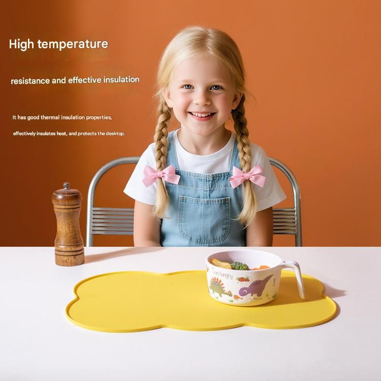3-Piece Green Silicone Placemat Set Cloud Shape Non-Slip Heat Resistant Kids Dining Mat