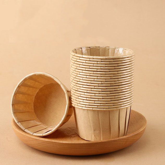 Handheld Batter Dispenser - 900ml with 50 Brown Cupcake Liners for Baking, Cake Making and Dessert Preparation