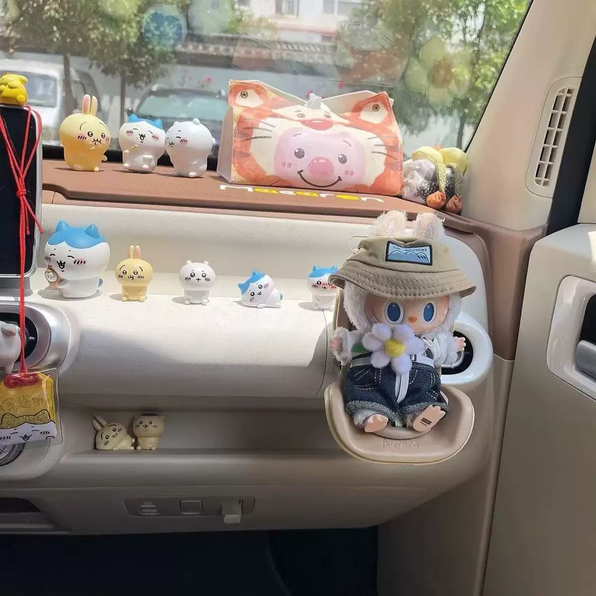 Grapefruit Mini Doll Safety Seat with Magnetic Base, Car Dashboard Plush Toy Holder Decoration