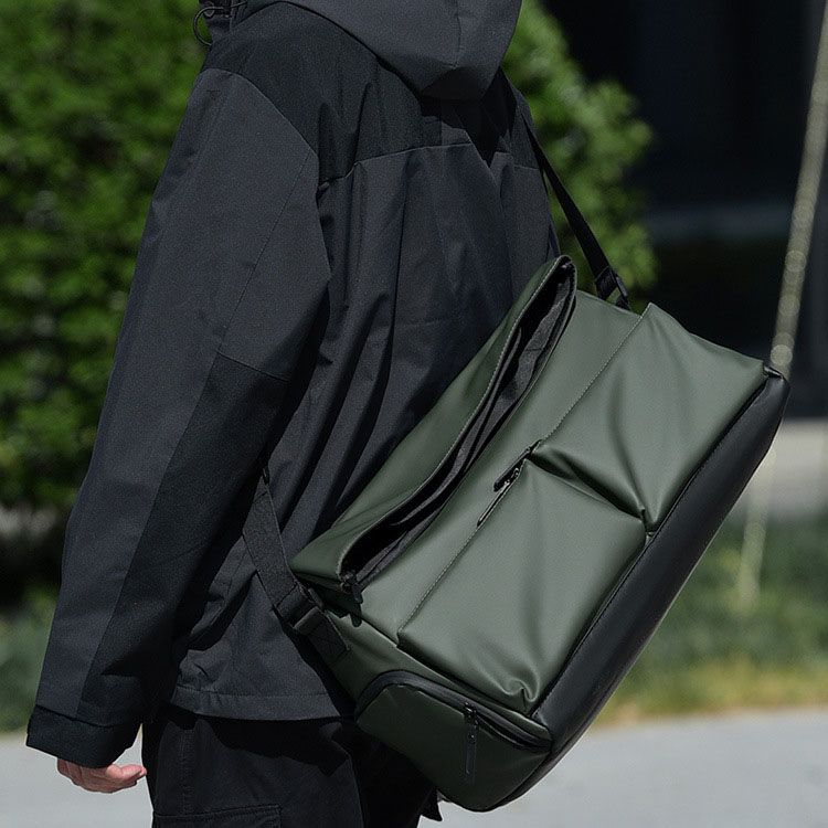 Green Expandable Travel Shoulder Bag - Large Capacity Gym and Duffel Bag with Wet and Dry Separation for Weekend Trips, Sports, Commuting and Short Travel
